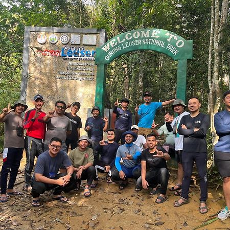 Pongo Guest House & Jungle Trekking Bukit Lawang Luaran gambar