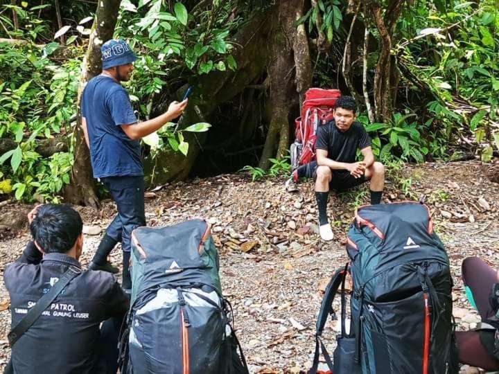 Pongo Guest House & Jungle Trekking Bukit Lawang Luaran gambar