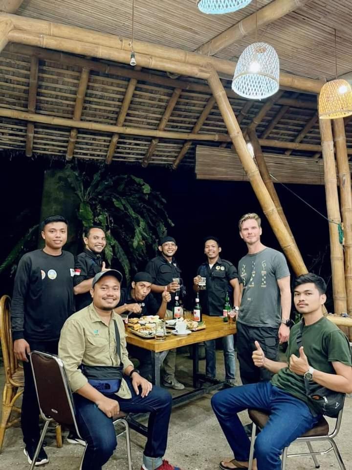 Pongo Guest House & Jungle Trekking Bukit Lawang Luaran gambar